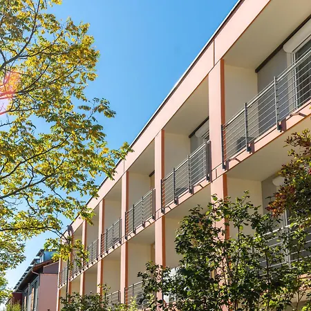 Appart hôtel Med 3*