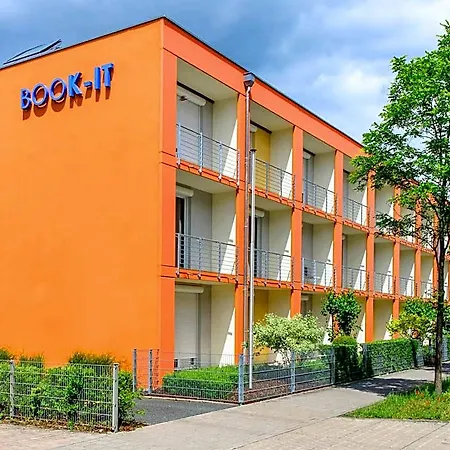 Med Aparthotel